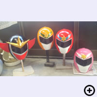 ヒーローマスク