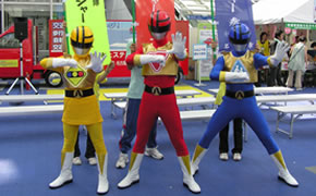 名古屋交通安全戦隊「止マレンジャー」