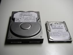 �n�[�h�f�B�X�N�̗�(P-ATA 3.5�C���`��2.5�C���`)